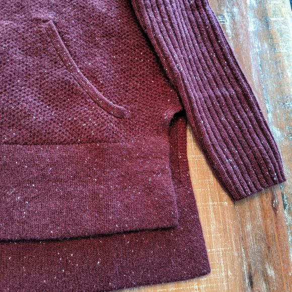 UGG Elyse Cashmere Burgundy Hoodie Sweater - Picture 5 of 8